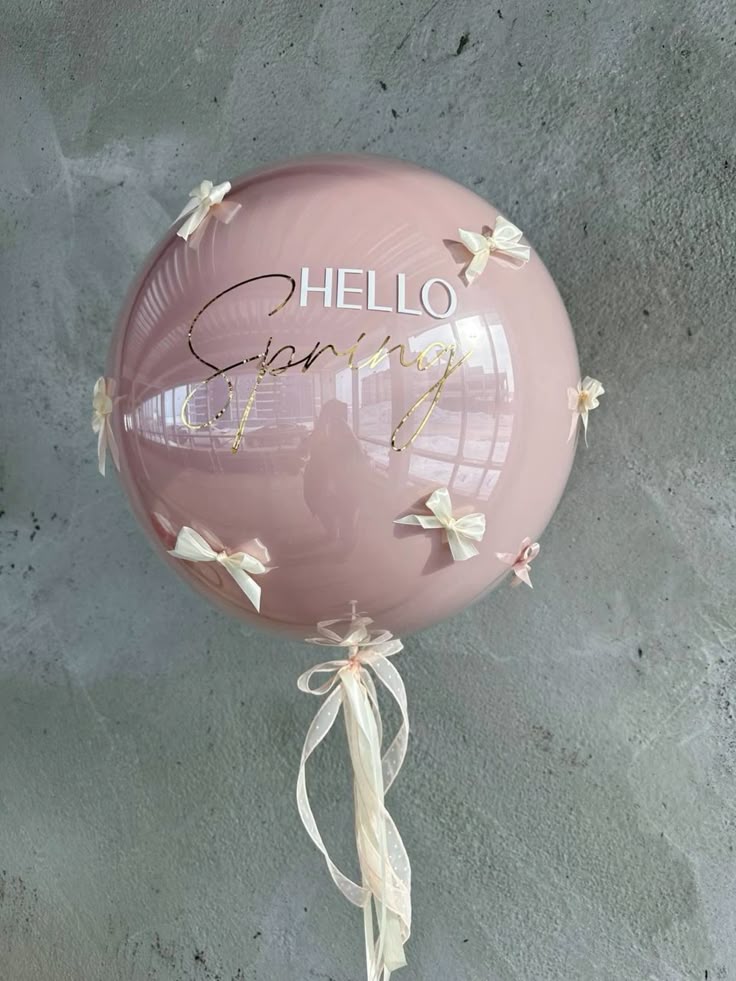 Ballons décorés à la main